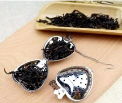 Merkloos RVS Thee Ei Hartje | Theefilter Mannetje | Losse Theezeef | Kruidenhart | Zeef | Tang | Infuser | Thee Ei | RVS | 1 Stuks -Koffie Drinken Winkel 1200x1010 2