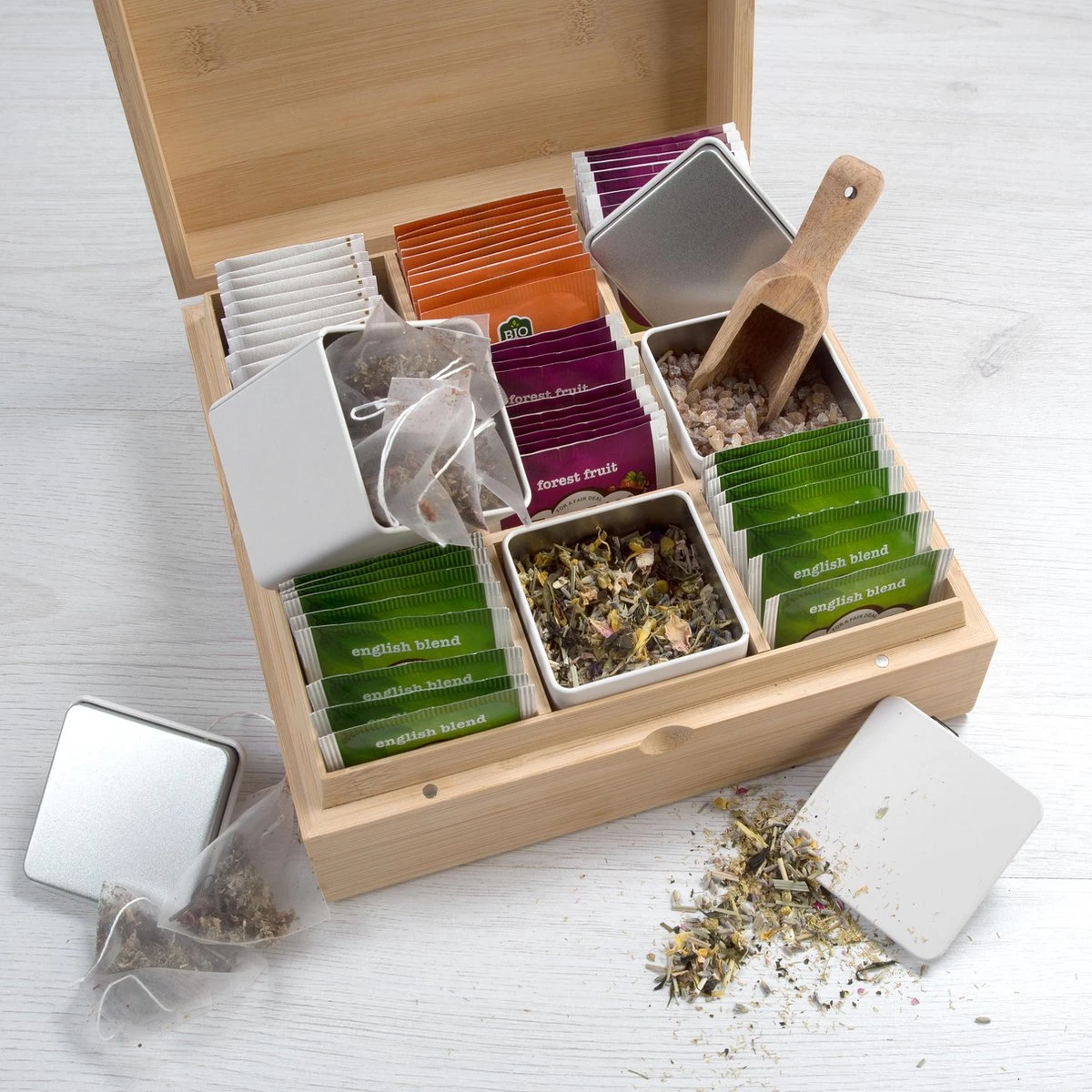 Theedoos Van ZENZYTEA® - Bamboe - Theedoos 9 Vaks - Inclusief 3 Theeblikken Voor Losse Thee - Geschikt Voor Grote & Kleine Theezakjes - Vierkant - Grote Vakken - Luxe Verpakking - Cadeau 8 Theedoos Van ZENZYTEA® - Bamboe - Theedoos 9 Vaks - Inclusief 3 Theeblikken Voor Losse Thee - Geschikt Voor Grote & Kleine Theezakjes - Vierkant - Grote Vakken - Luxe Verpakking - Cadeau - Afbeelding 8