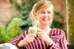 Senseo Cappuccino Koffiepads - 2/9 Intensiteit - 4 X 16 Pads - Voordeelverpakking 12 Senseo Cappuccino Koffiepads - 2/9 Intensiteit - 4 X 16 Pads - Voordeelverpakking -Koffie Drinken Winkel 1200x799 3