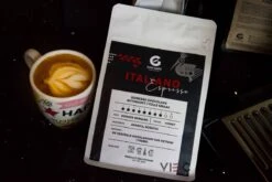 Italiano Espresso Honey Process Vietnamese Koffiebonen Aanbieding 250g GAIA Cafe 21 Italiano Espresso Honey Process Vietnamese Koffiebonen Aanbieding 250g GAIA Cafe -Koffie Drinken Winkel 1200x800 11